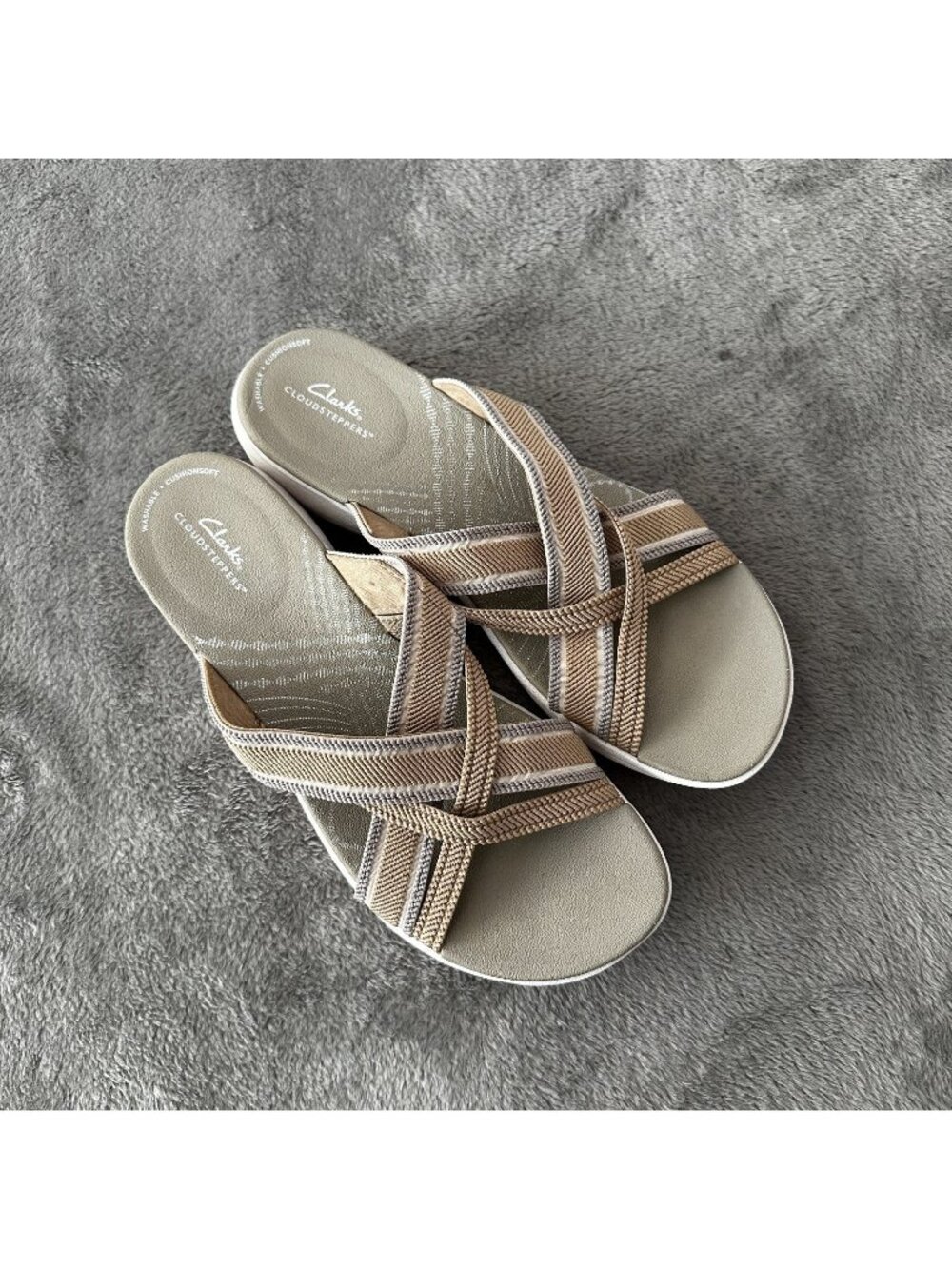 Clarks Mira Isle Womens Size 10 Shoes Sand Cloudsteppers Slide Sandals